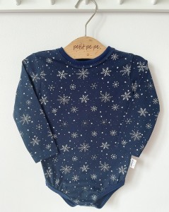 Body z cienkiej dzianiny jersey - pada nocą śnieg