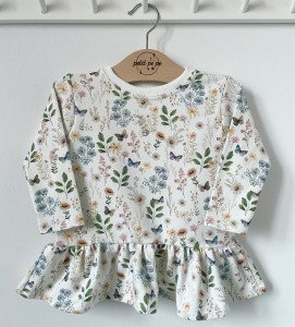 Bluzeczka z baskinką - ziołowy raj