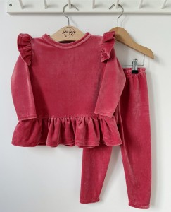 Zestaw bluzeczka z baskinką  + getry - welurek koral