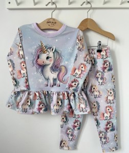 Zestaw bluzeczka z dresówki z baskinką  + getry - Unicorn girl