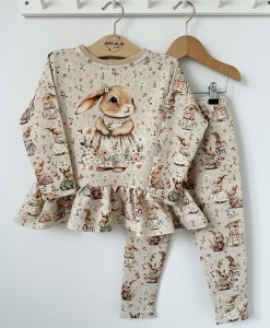 Zestaw bluzeczka z dresówki z baskinką  + getry - Bunny meadow