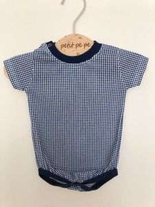 Body z cienkiej dzianiny jersey - granatowa krateczka