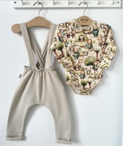 Zestaw dziecięcy - spodenki z szelkami + body- Leśne miśki beż