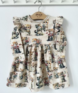 Sukienka z dresówki - Sweet cats