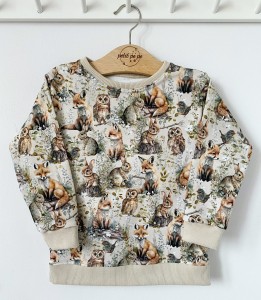 Bluza dresowa z rozcięciami - Curious animals