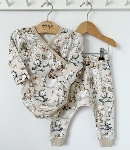 Zestaw dziecięcy - spodenki + body New born