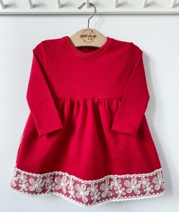 Sukienka z koronką- Czerwień