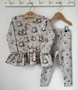 Zestaw bluzeczka z dresówki z baskinką  + getry - Sówki