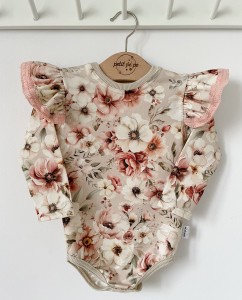 Body z dresówki  - Pudrowe kwiaty