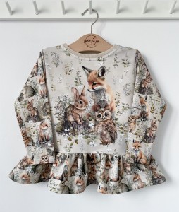 Bluzeczka z baskinką i panelem - Curious animals