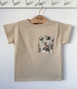Koszulka jersey z kieszonką - Curious bunny