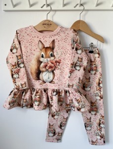 Zestaw bluzeczka z baskinką (panel)  + getry - Wiewióreczka