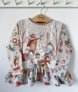 Bluzeczka z baskinką i panelem - Wigilijna gwiazdka