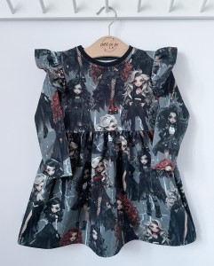 Sukienka z dresówki - Czarodziejki