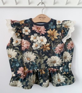 Bluzeczka z baskinką - Flora