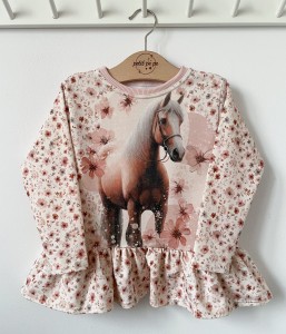 Bluzeczka z baskinką i panelem - Konie w kwiatach
